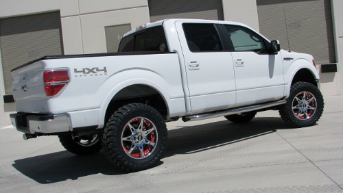 Leveling Kits Improve The Appeance of Your Truck